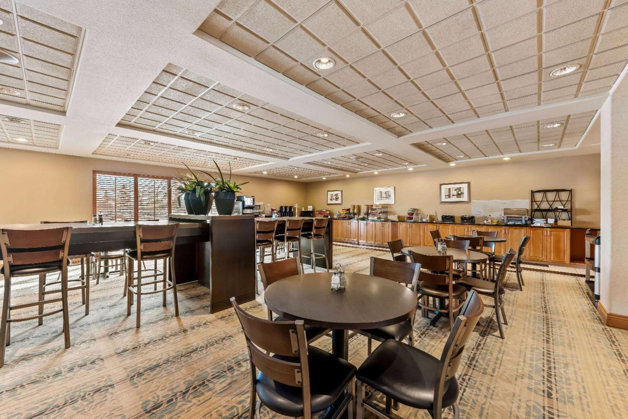 卡尔加里南部温德姆集团温盖特酒店 卡加利 外观 照片